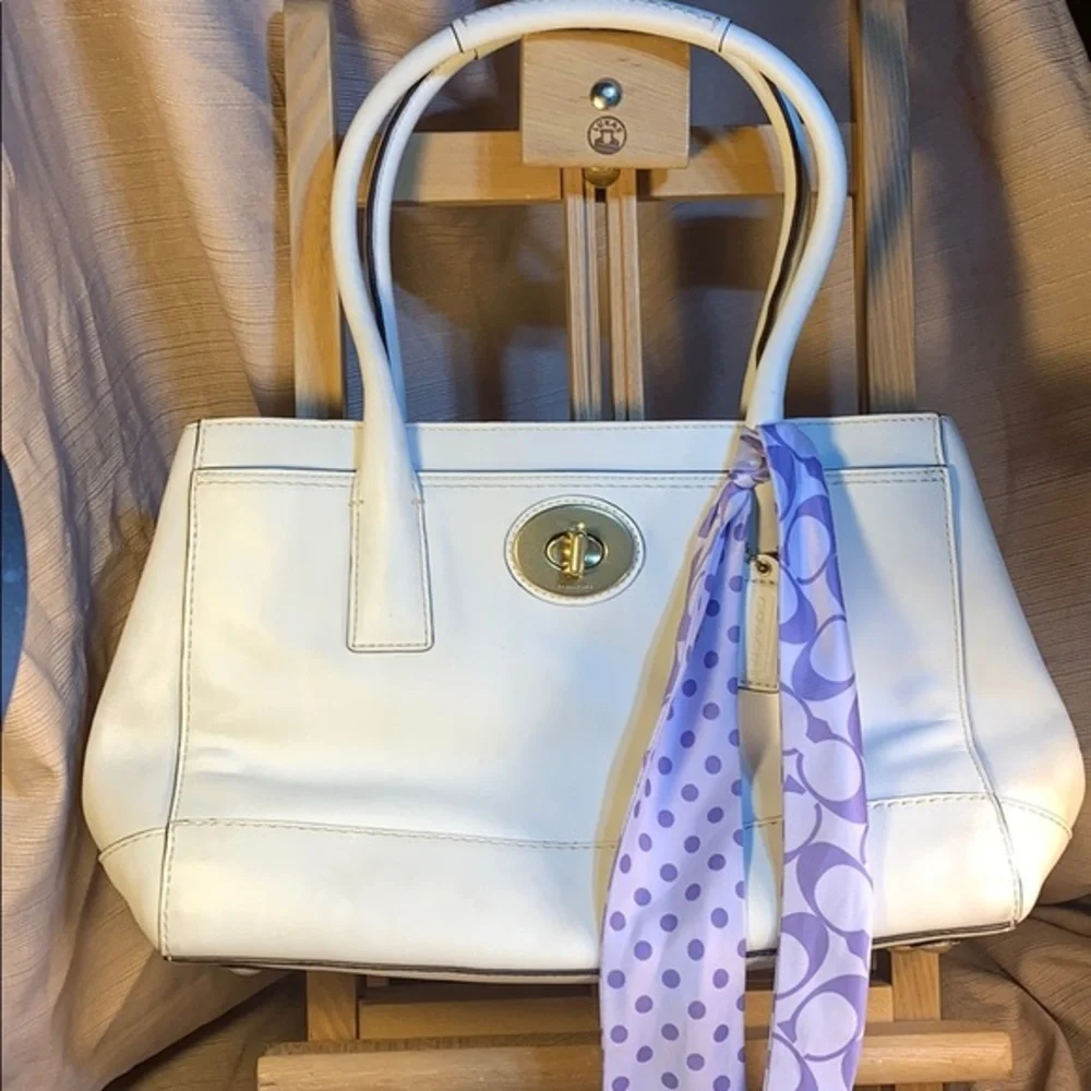 Coach leather satchel w/twilly practically new